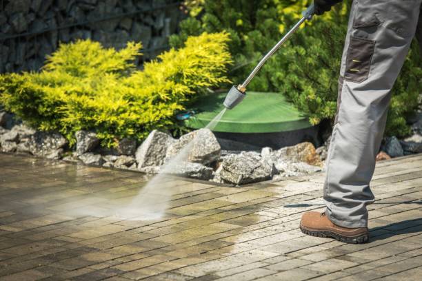 Best Restaurant Pressure Washing  in Centuria, WI